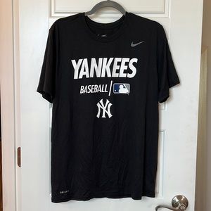 Yankee’s Dri Fit Shirt